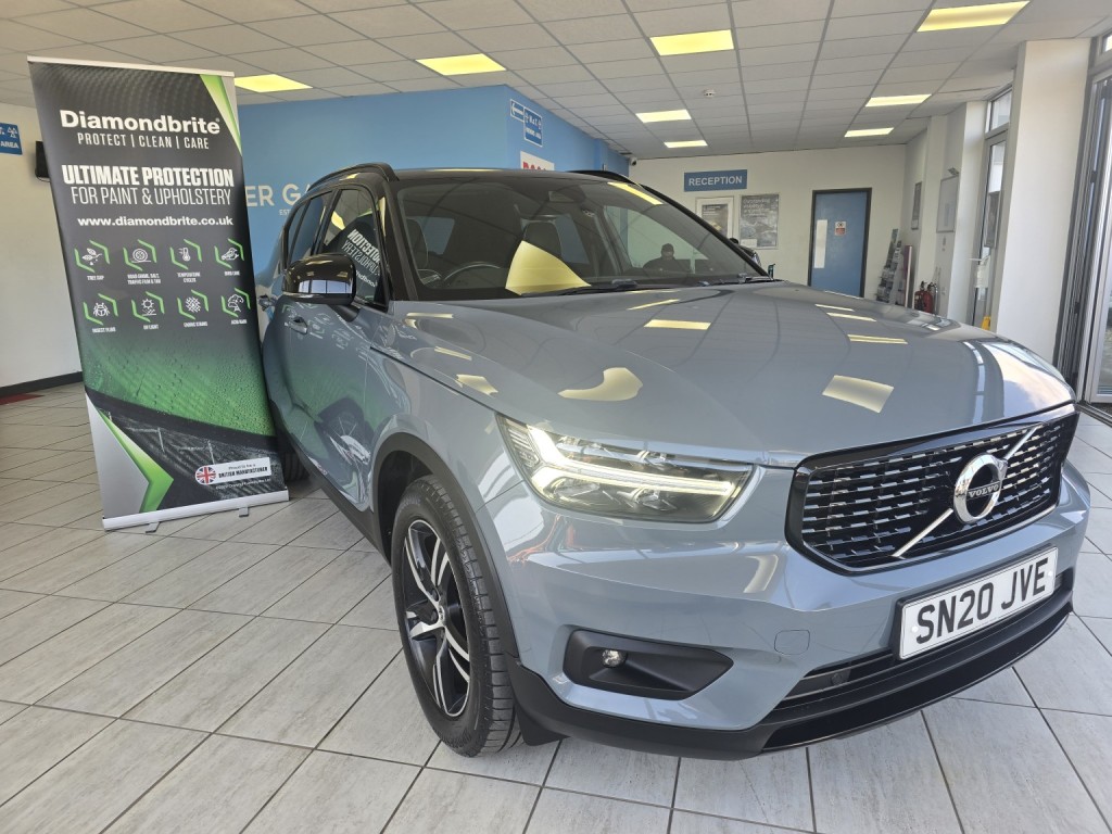 2020 Volvo Xc40